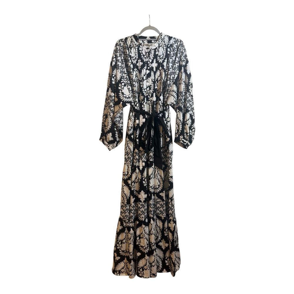 Diane Von Furstenberg Black and White Long Sleeve Dress